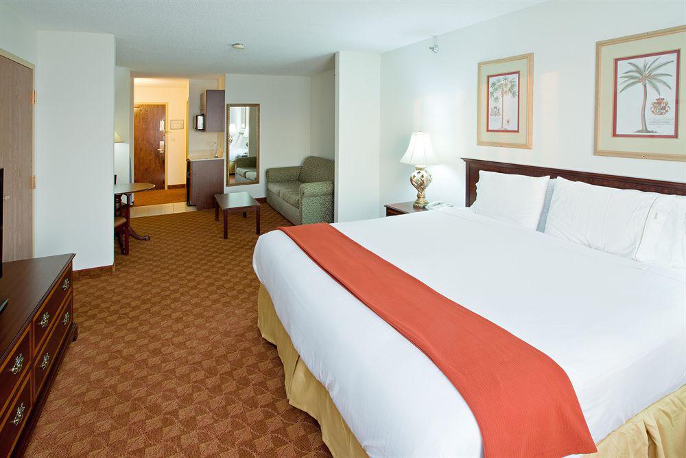 Holiday Inn Express & Suites Shelbyville By Ihg Pokój zdjęcie